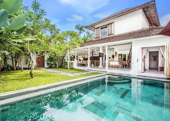 London - Private 4 Bdr In Seminyak, Pool & Garden In Prime Location