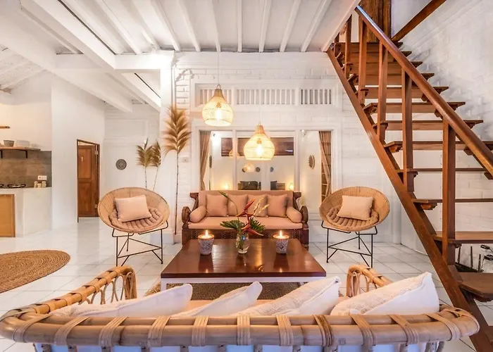 London - Private 4 Bdr In Seminyak, Pool & Garden In Prime Location