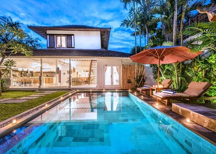 London - Private 4 Bdr In Seminyak, Pool & Garden In Prime Location Villa