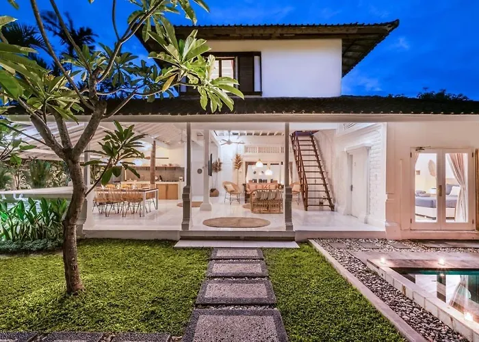 London - Private 4 Bdr In Seminyak, Pool & Garden In Prime Location Villa *