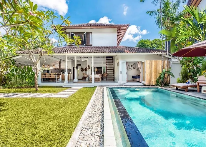 London - Private 4 Bdr In Seminyak, Pool & Garden In Prime Location Villa
